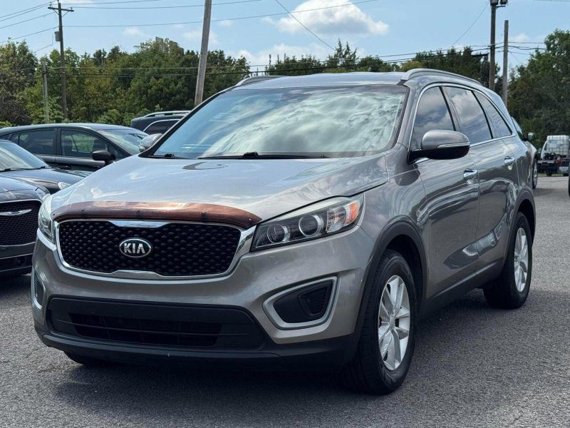 2017 Kia Sorento LX FWD photo