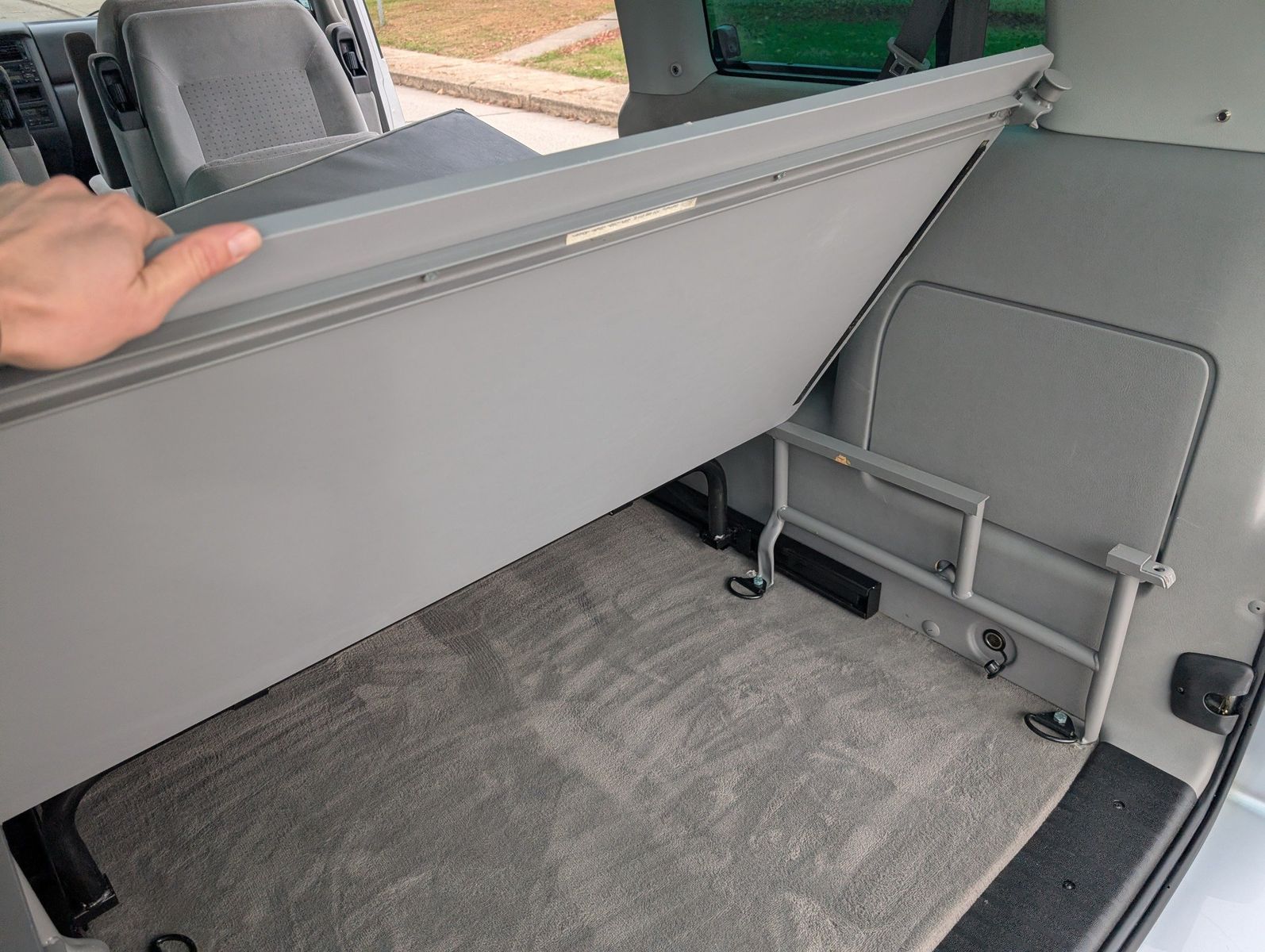 2003 Volkswagen EuroVan 204