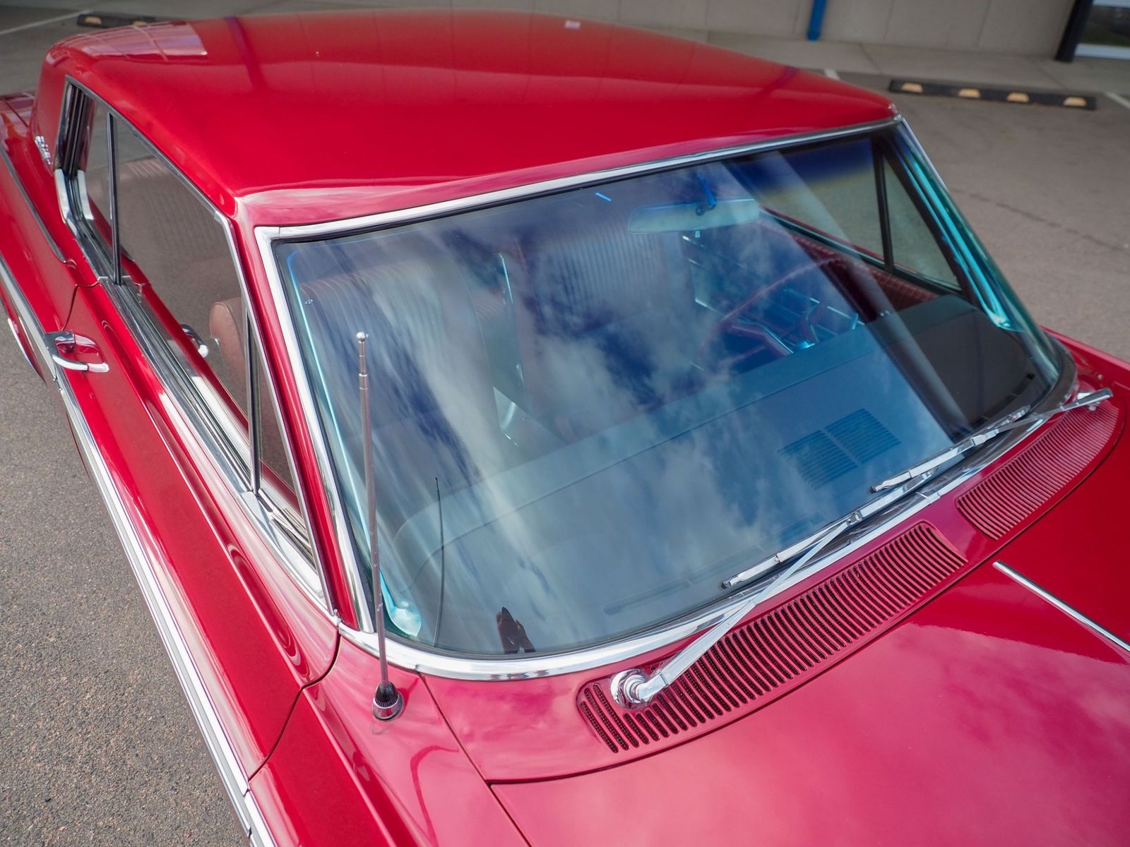 1963 Oldsmobile Starfire 28
