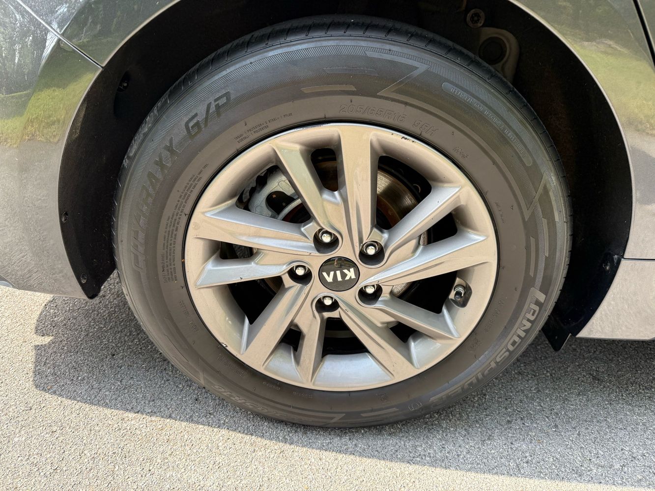 2020 Kia Optima LX photo 11