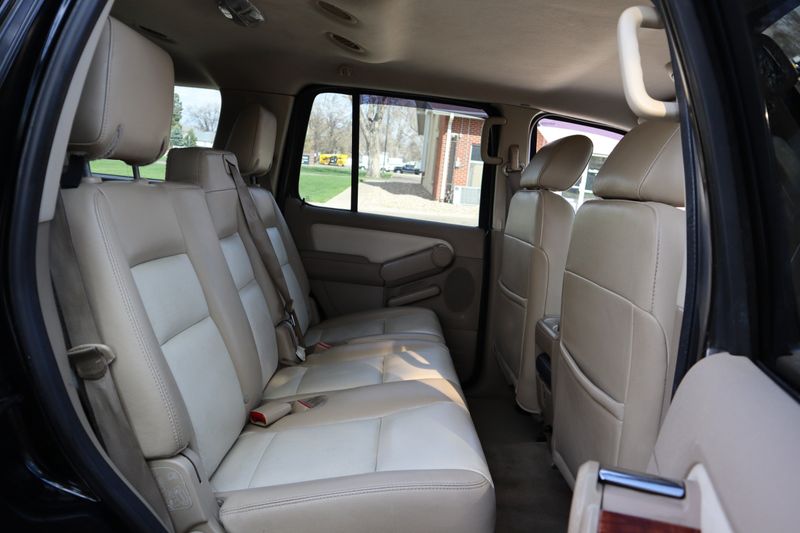2008 Ford Explorer Eddie Bauer | Victory Motors of Colorado