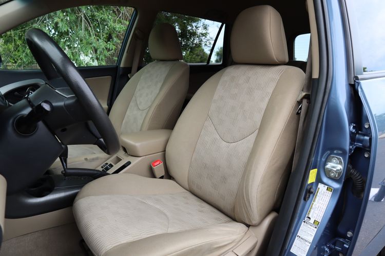 2012 Toyota RAV4 Base | Victory Motors of Colorado