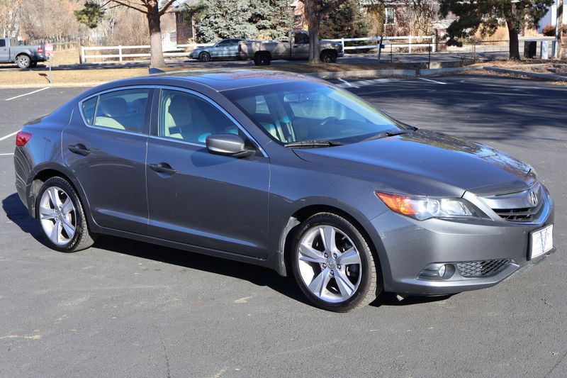 2014 Acura ILX 2.0L w/Premium | Victory Motors of Colorado