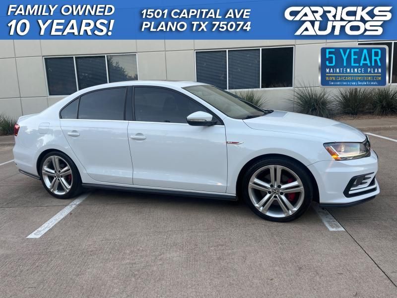 2017 Volkswagen Jetta GLI's photo