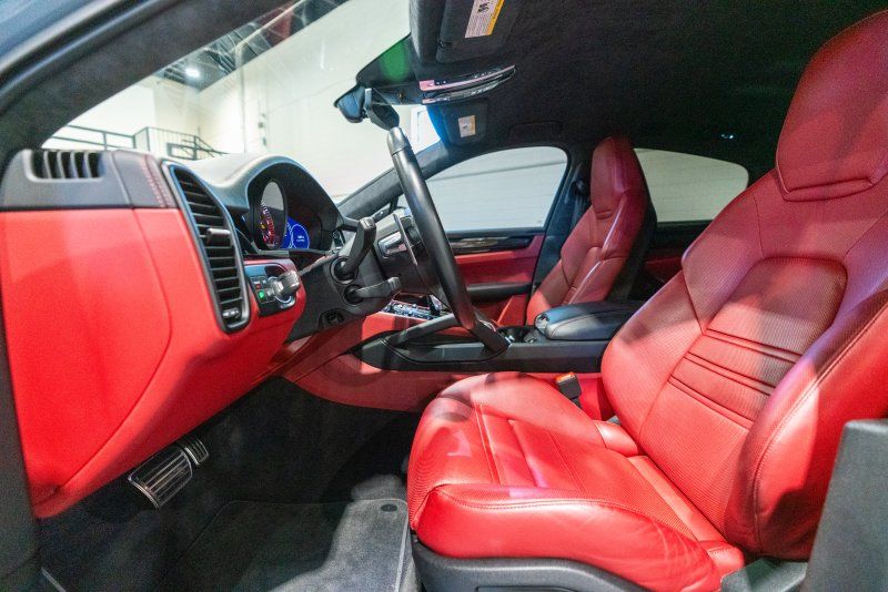 2023 Porsche Cayenne Coup Turbo GT - Photo 21