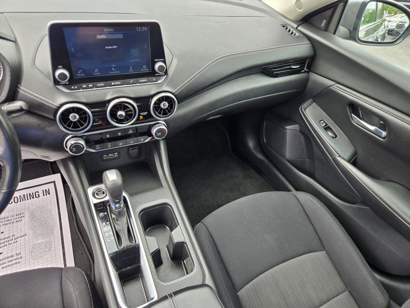 2023 Nissan Sentra SV - Photo 11