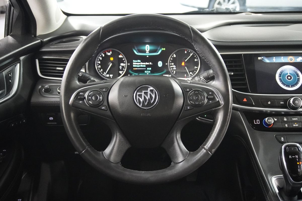 2017 Buick LaCrosse Essence