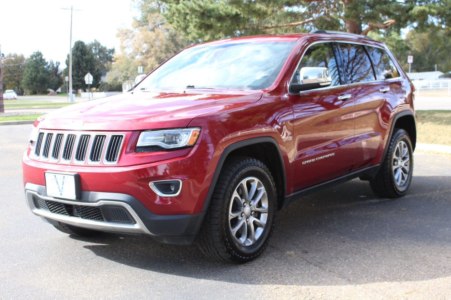 2014 Jeep Grand Cherokee Limited | Victory Motors of Colorado