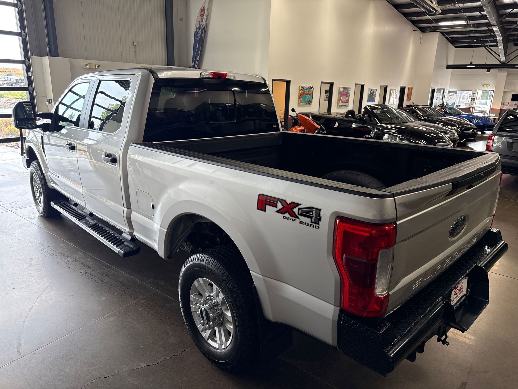 2018 Ford F-350 XL photo 24