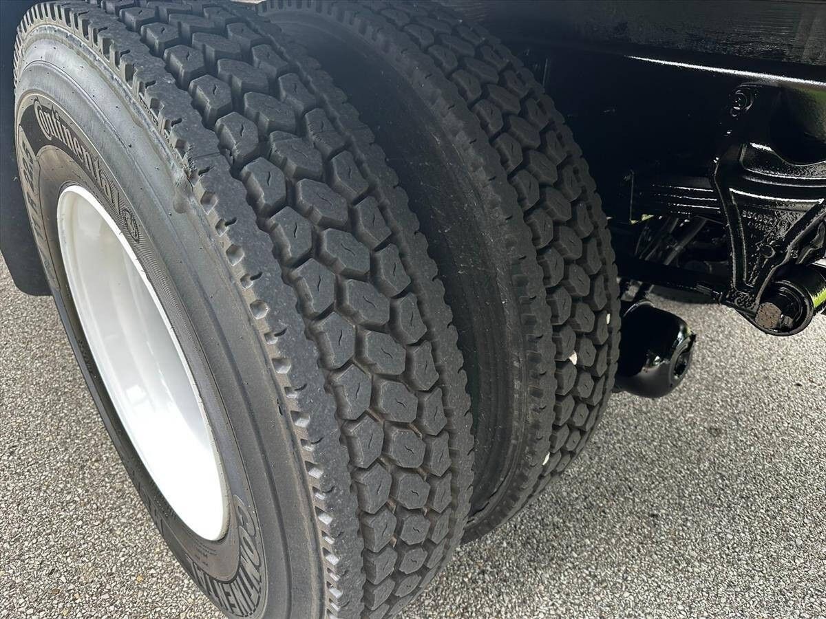 2019 International DuraStar 4300 35