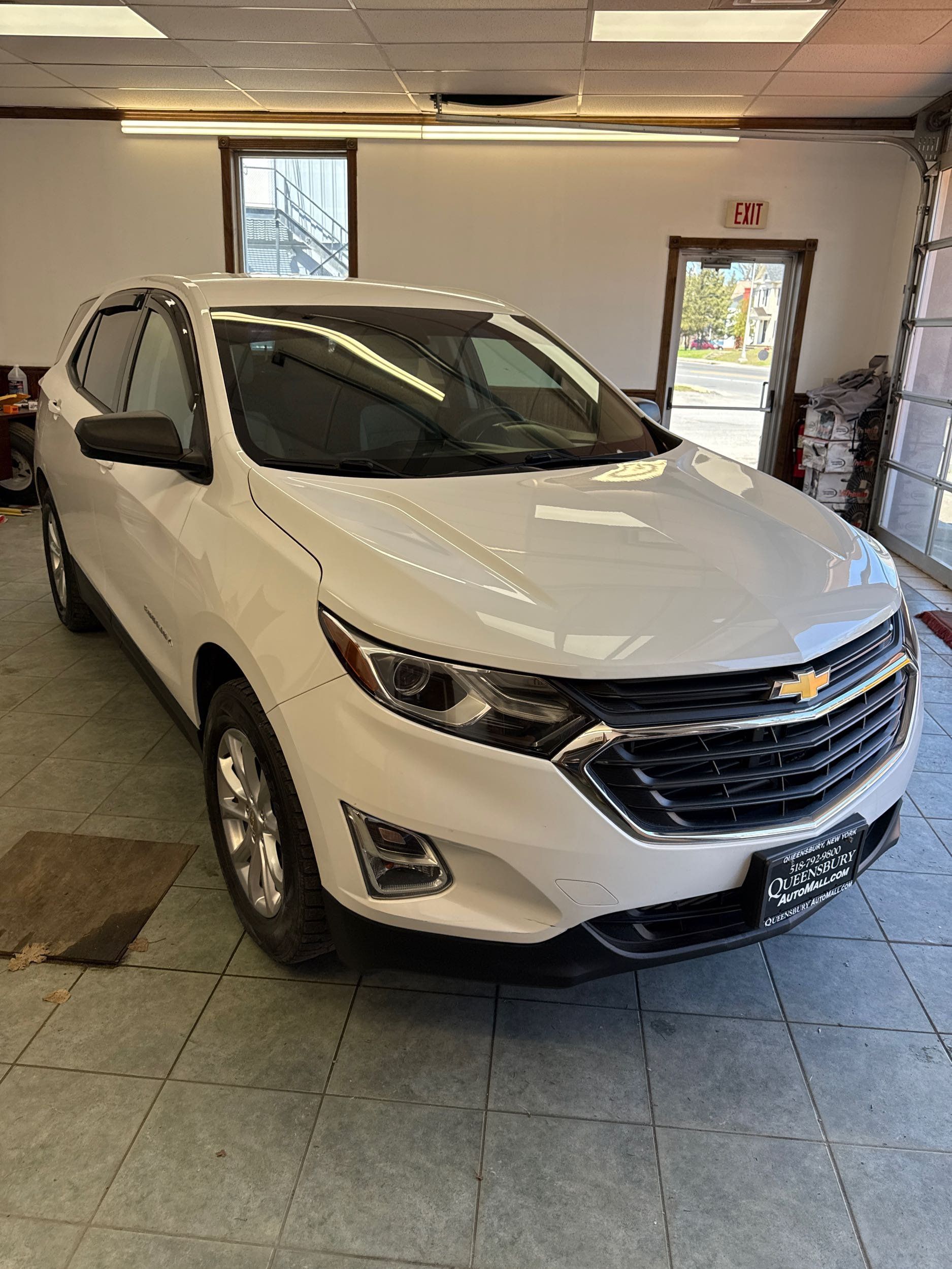 2019 Chevrolet Equinox AWD LS's photo