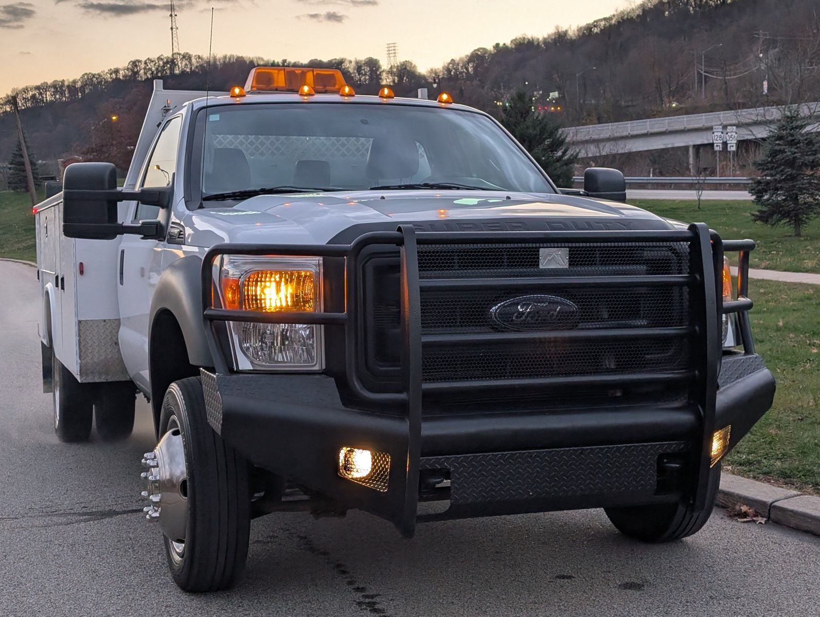 2012 Ford F-550 Super Duty 2