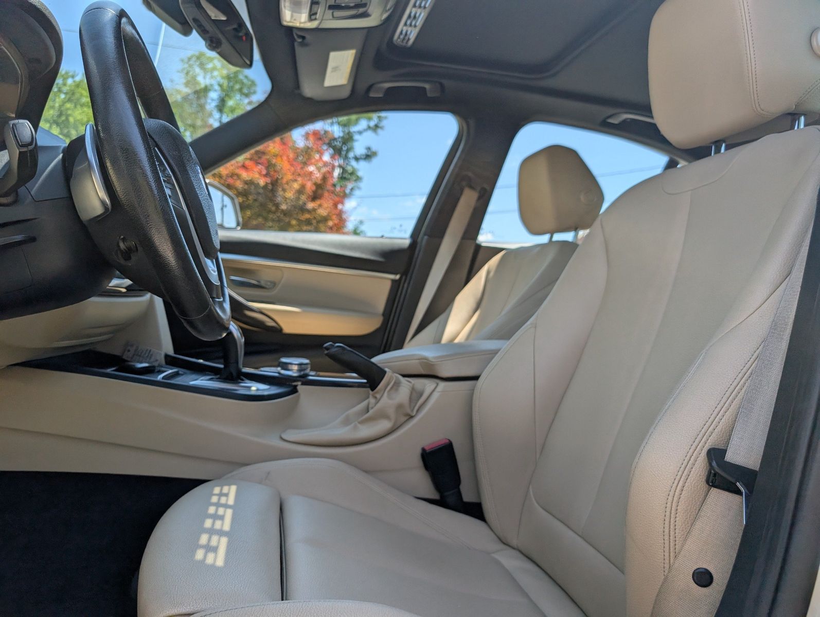 2017 BMW 330i 55