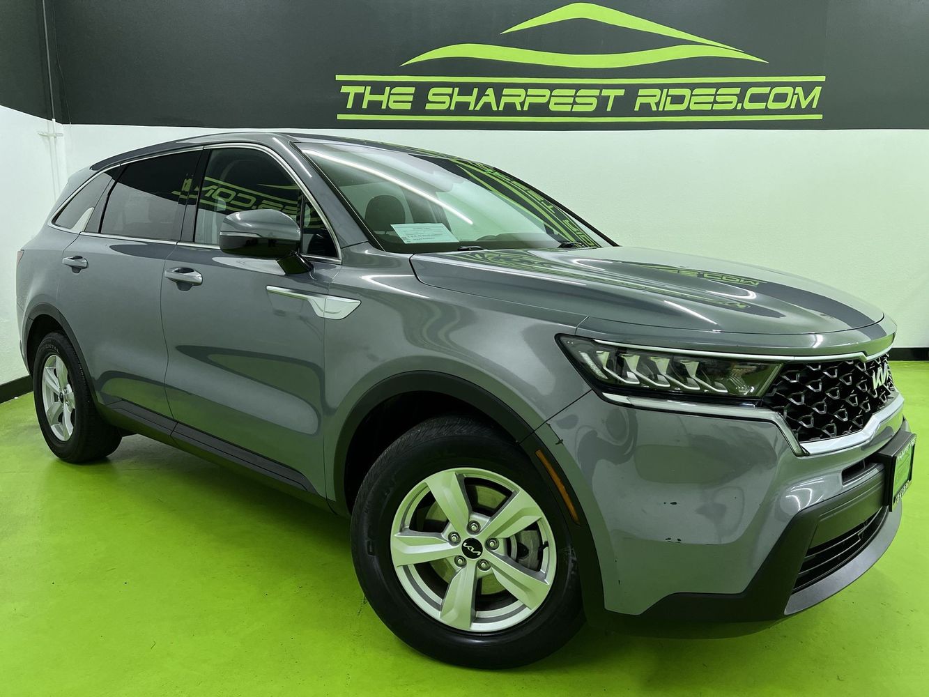 2023 Kia Sorento LX AT's photo