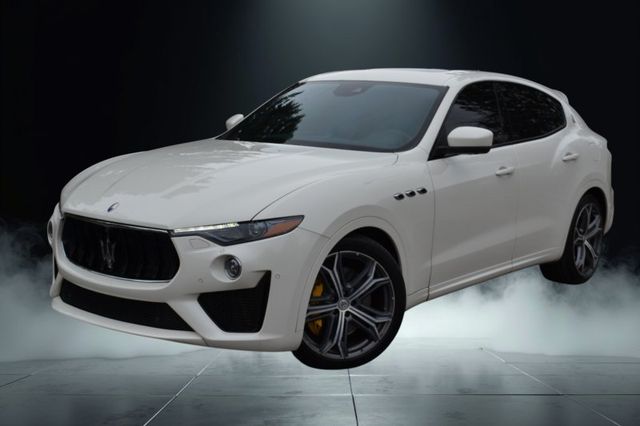 White 2019 Maserati Levante SUV / Crossover All-Wheel Drive 8-Speed Automatic
