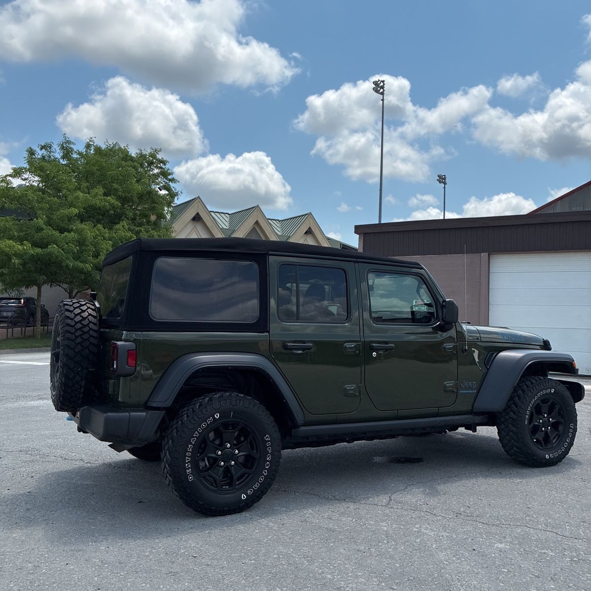 2023 Jeep Wrangler 4xe 13