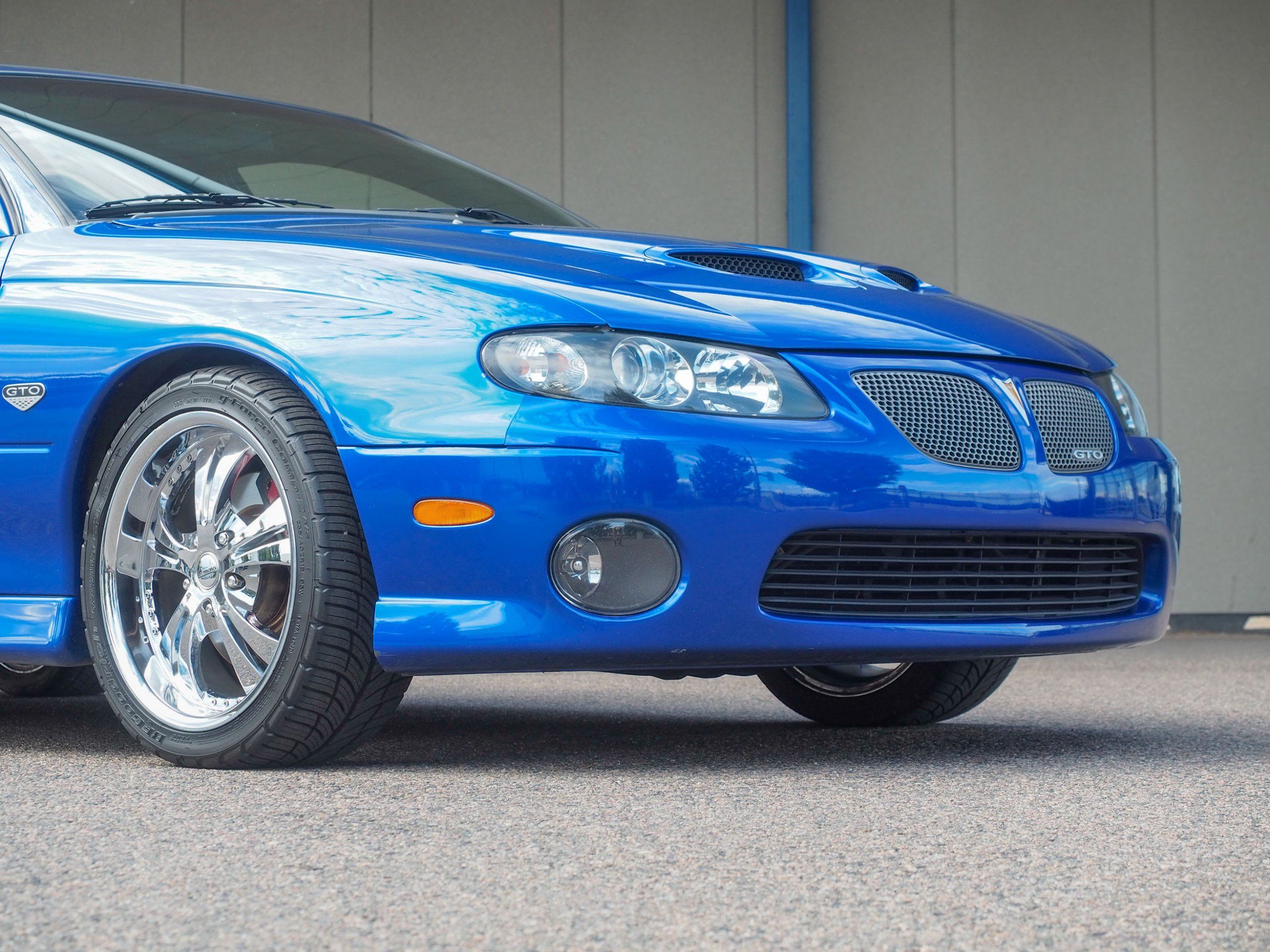 2006 Pontiac GTO Blue 