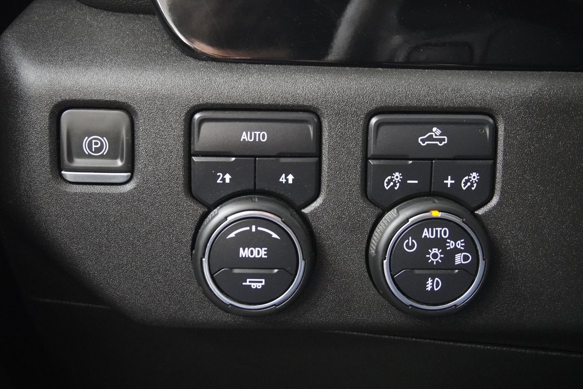 2022 Chevrolet Silverado 1500 4WD Crew Cab Short Bed RST