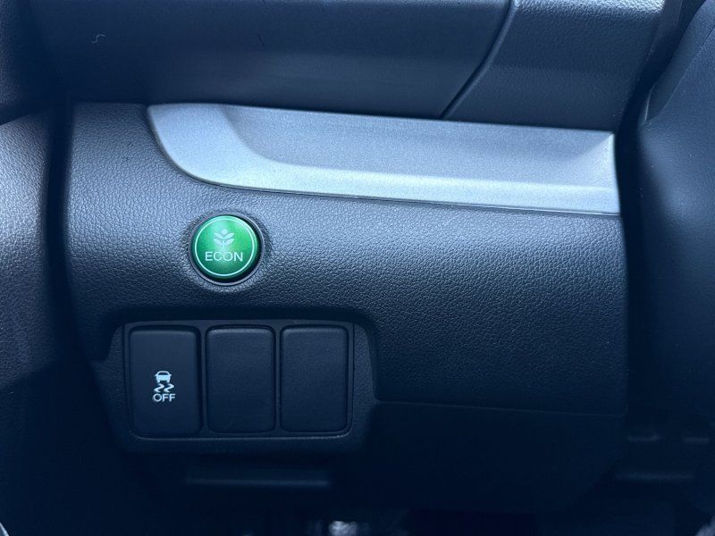 2012 Honda CR-V LX photo 28