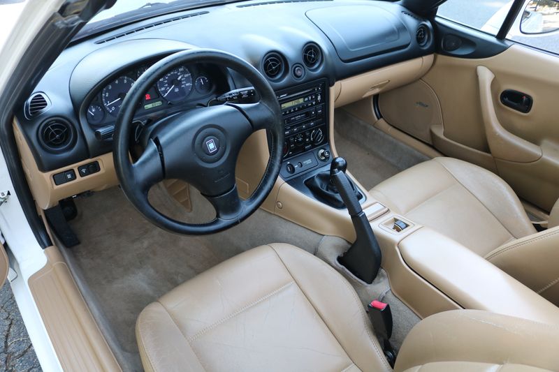 1999 Mazda Miata MX-5 | Victory Motors of Colorado