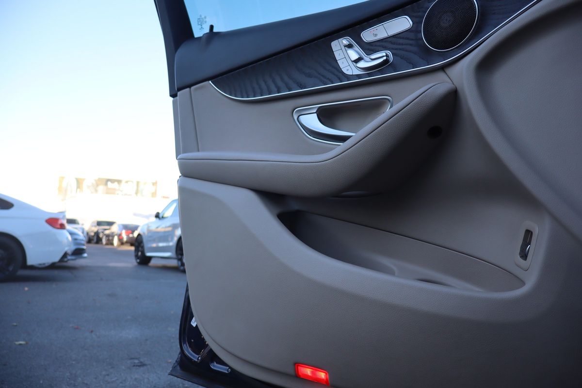 2018 Mercedes-Benz GLC 300 4MATIC