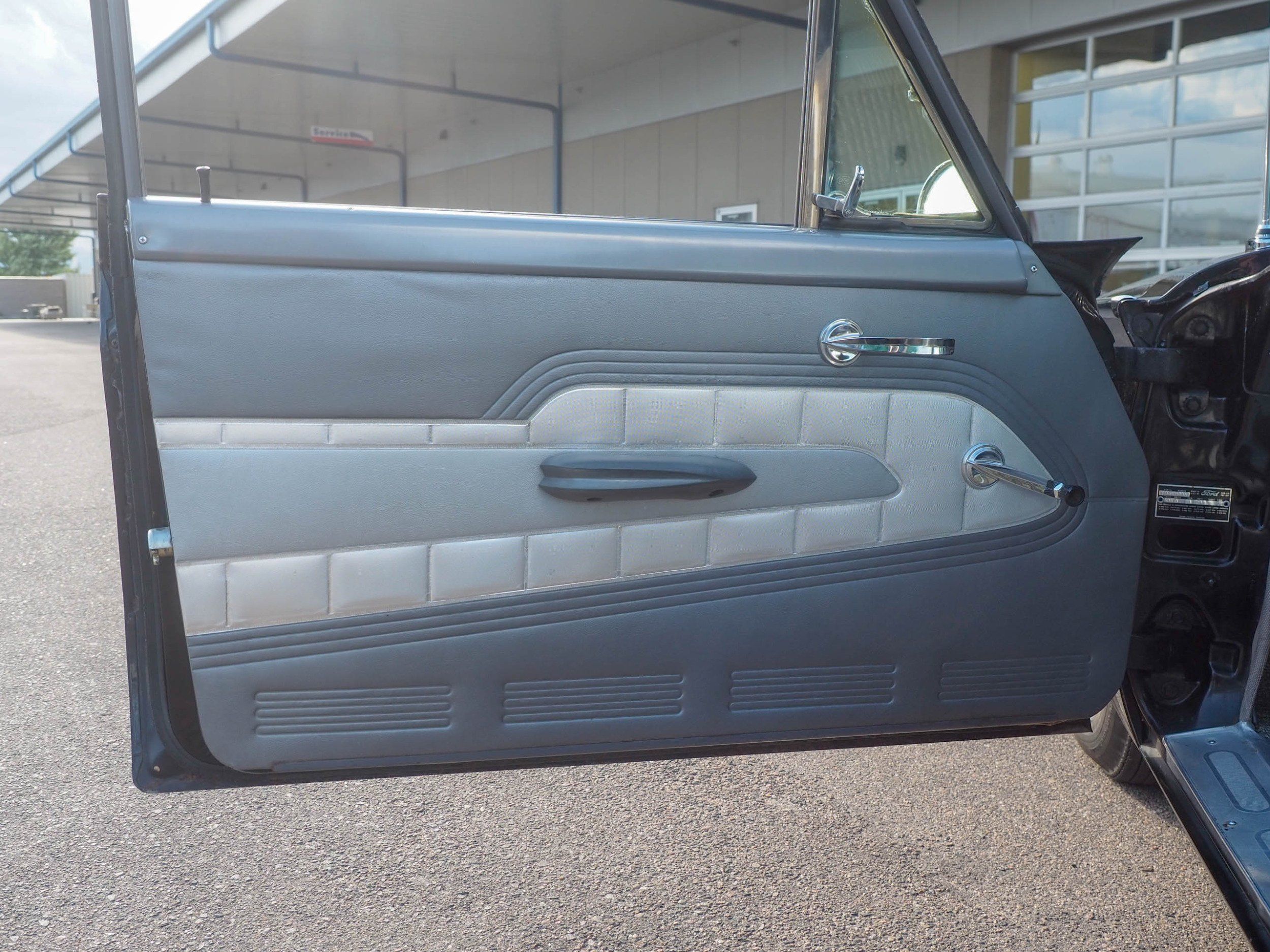 1960 Ford Fairlane Black 500