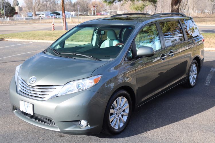 2011 Toyota Sienna Limited 7-Passenger | Victory Motors of Colorado