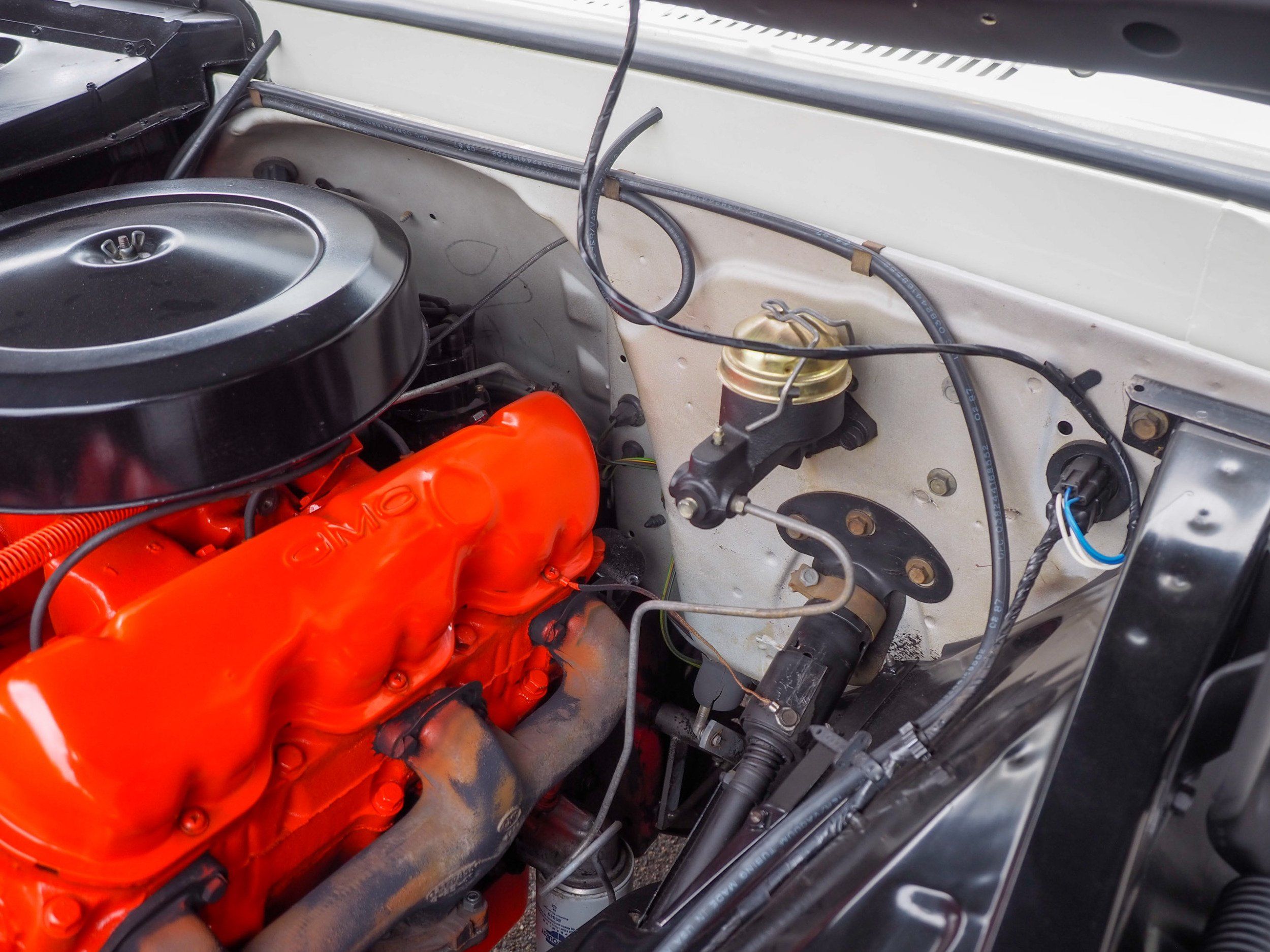 1966 GMC Pickup White RWD