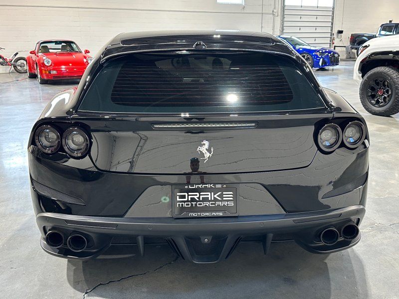 2018 Ferrari GTC4Lusso Base, photo 4