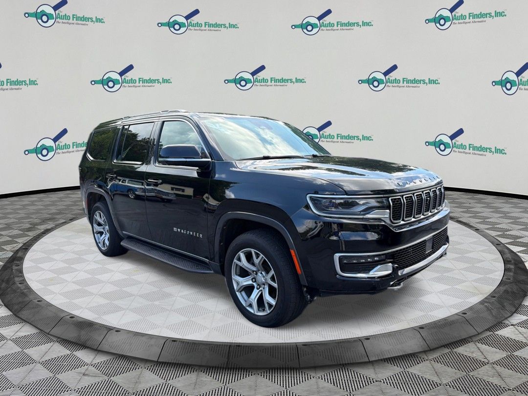 2022 Jeep Wagoneer Series II 4WD's photo