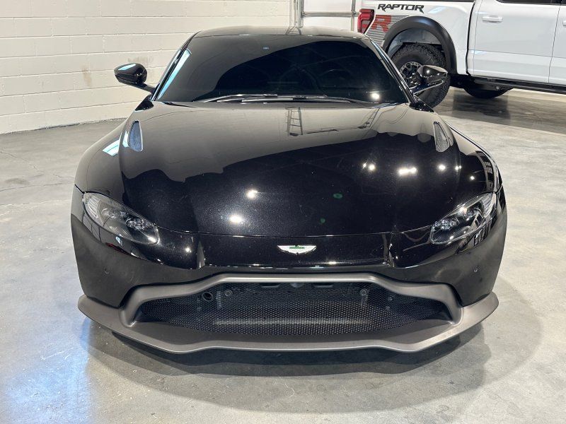 2020 Aston Martin Vantage Base, photo 9