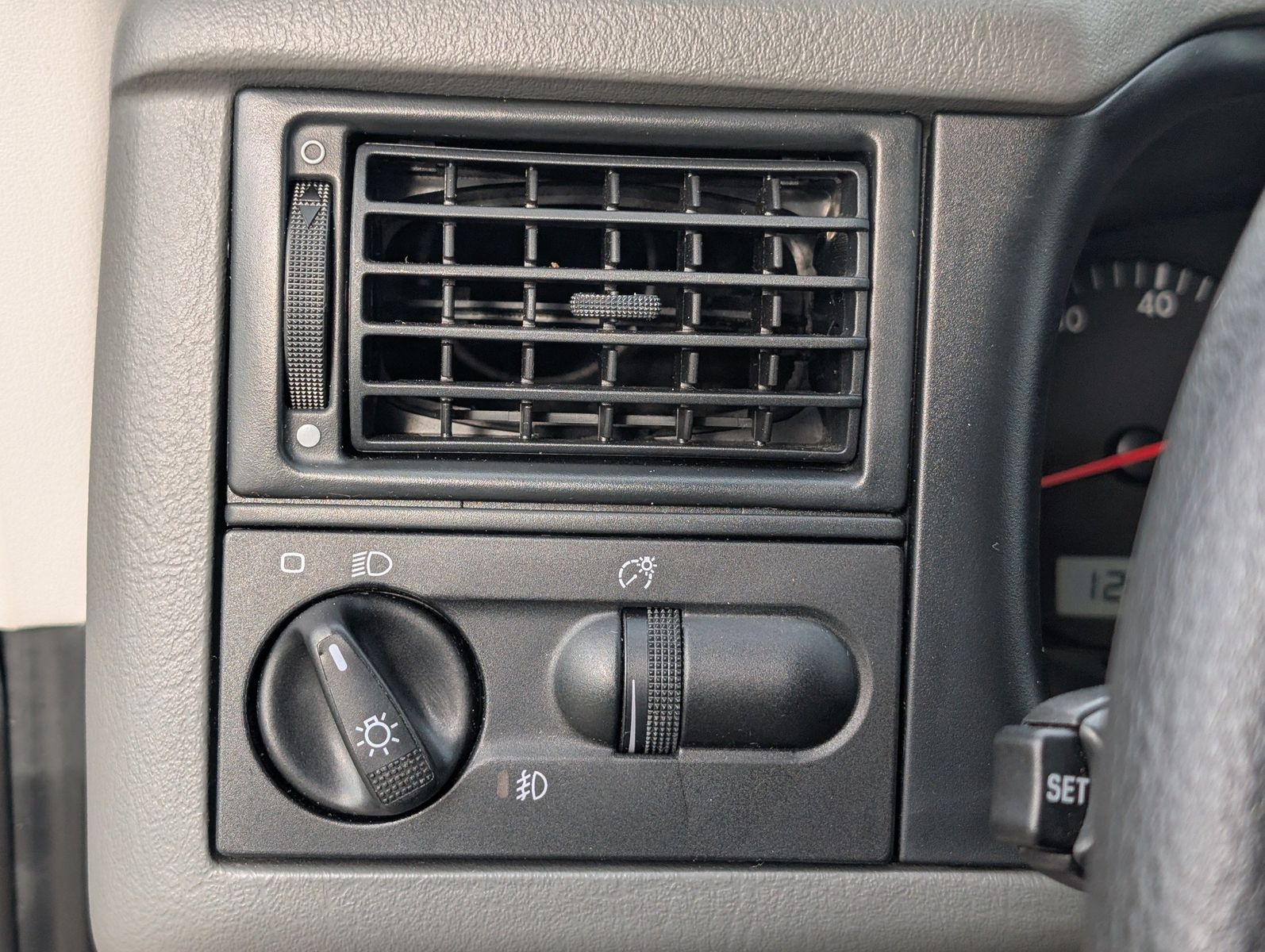 2003 Volkswagen EuroVan 91