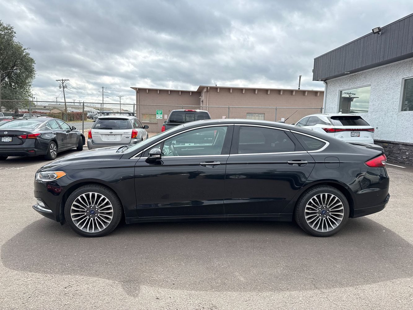 2017 Ford Fusion Titanium photo 4