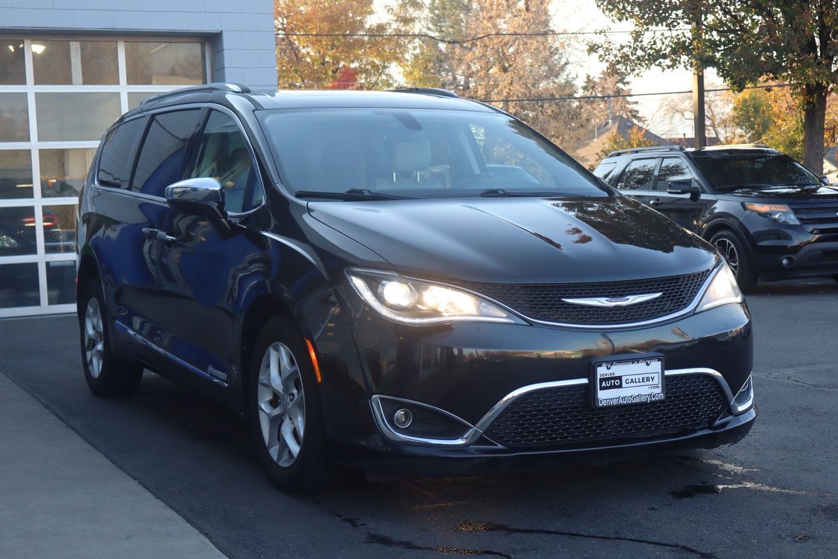 2020 Chrysler Pacifica Limited