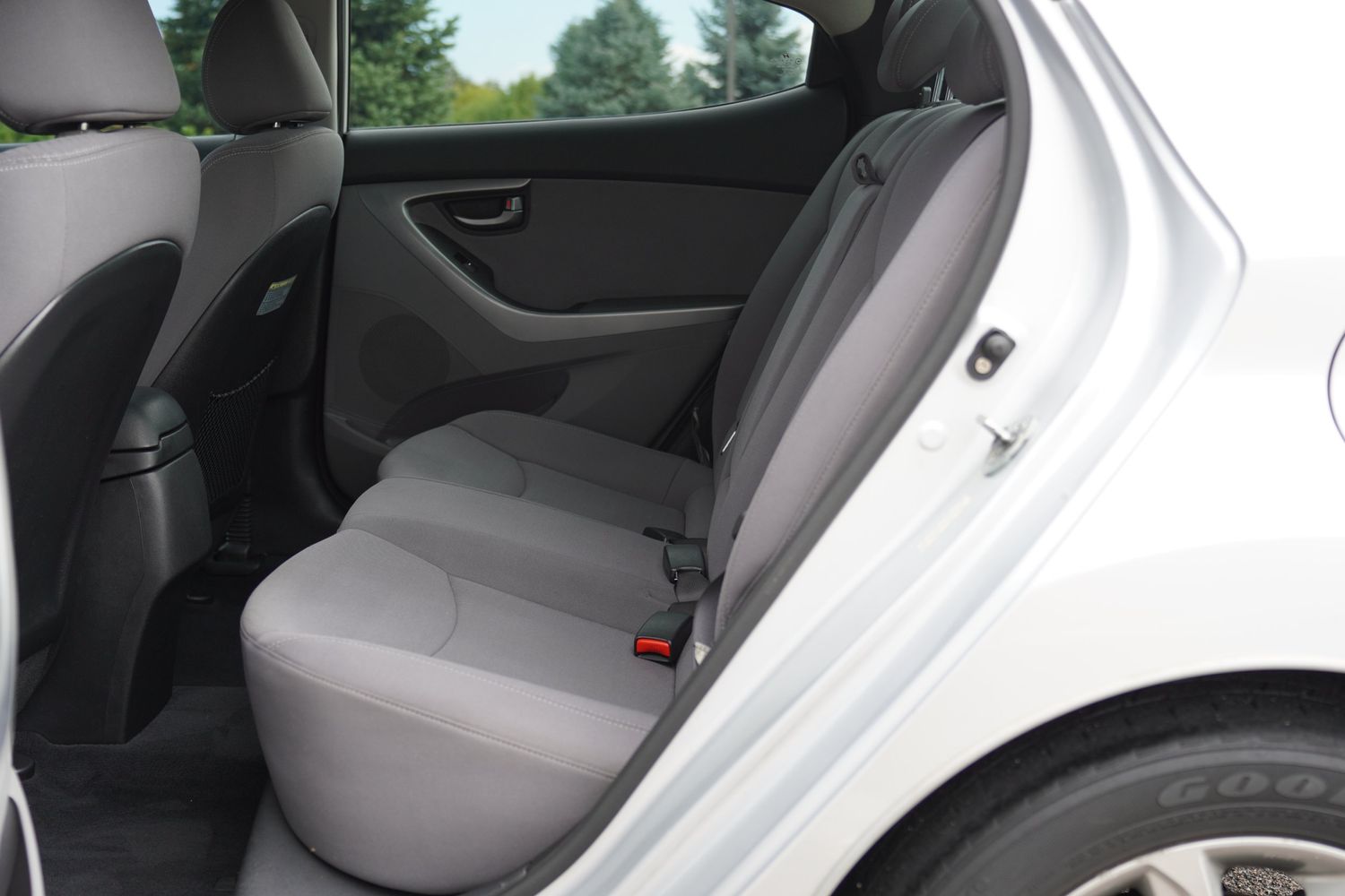 2014 Hyundai Elantra SE photo 12