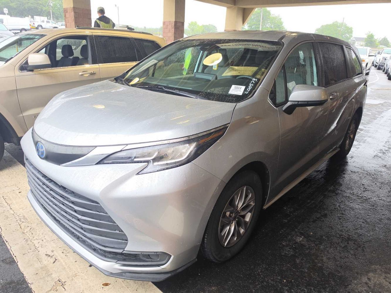 2022 Toyota Sienna's photo