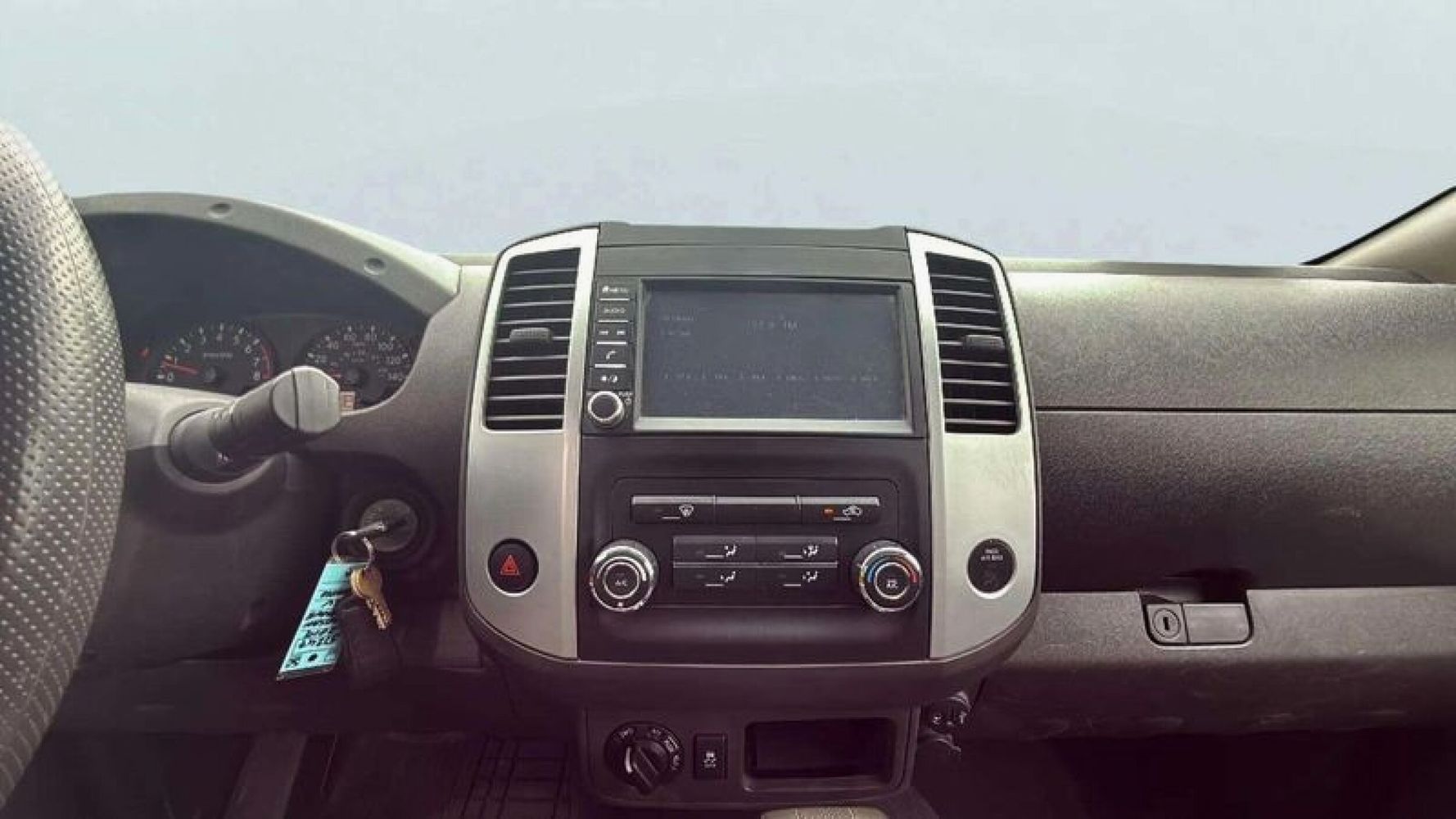 2019 Nissan Frontier SV photo 13