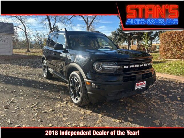 2020 Chevrolet Suburban LT photo 3