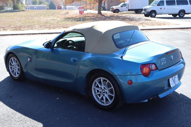 2004 BMW Z4 2.5i | Victory Motors of Colorado