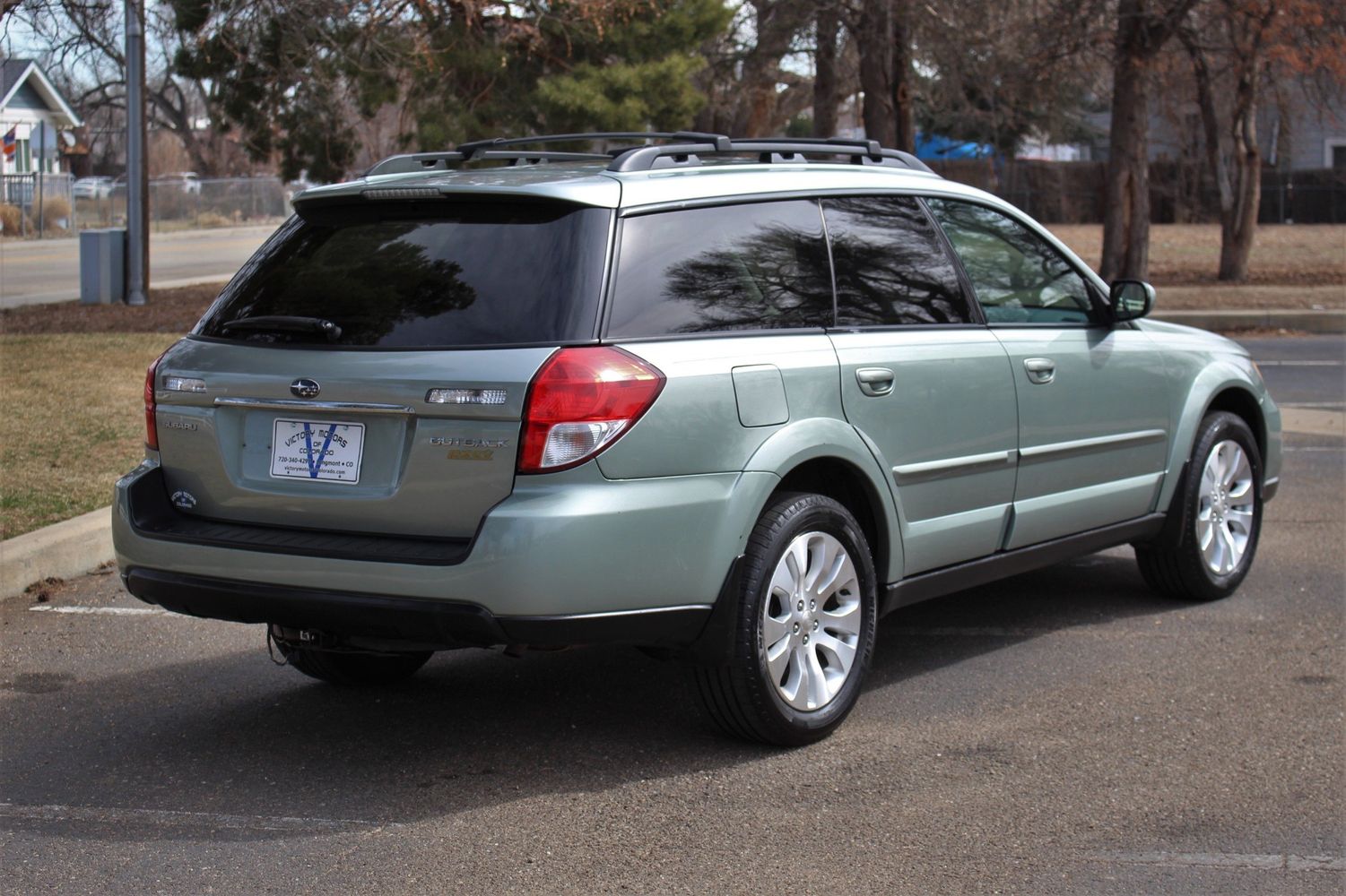 2009 Subaru Outback 2.5i Limited Victory Motors of Colorado