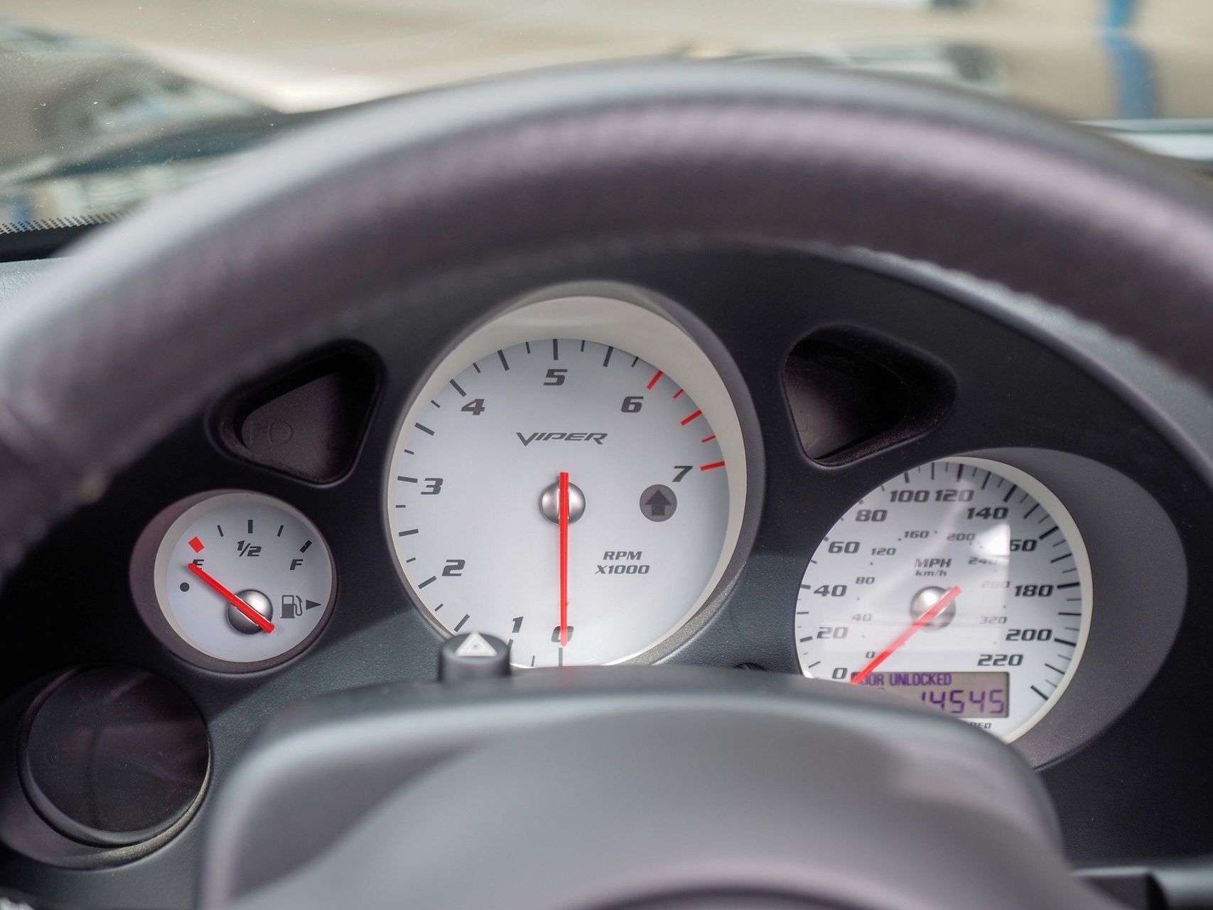 2006 Dodge Viper 56