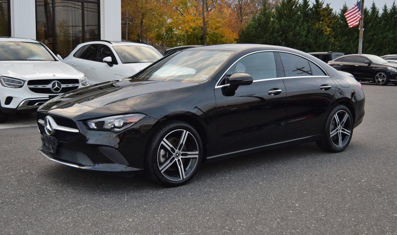 2021 Mercedes Benz CLA 250 4MATIC photo 2