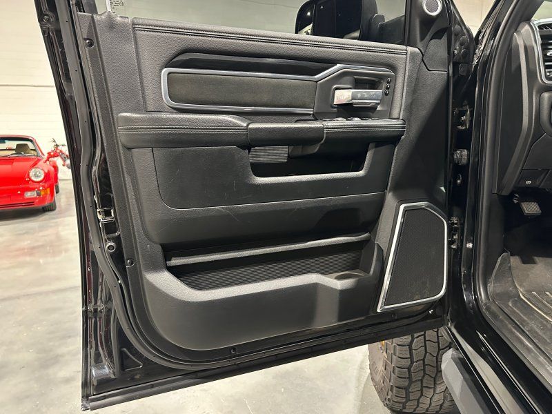 2020 Ram 2500 Laramie Mega Cab 4X4 6'4" Box, photo 13