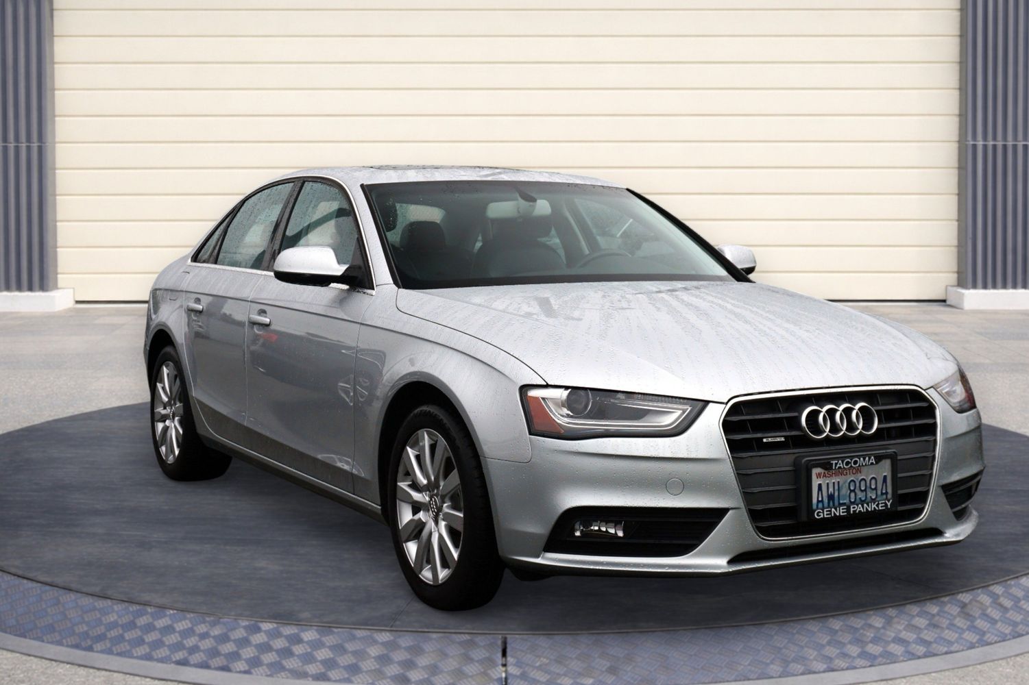 2013 Audi A4 Premium's photo