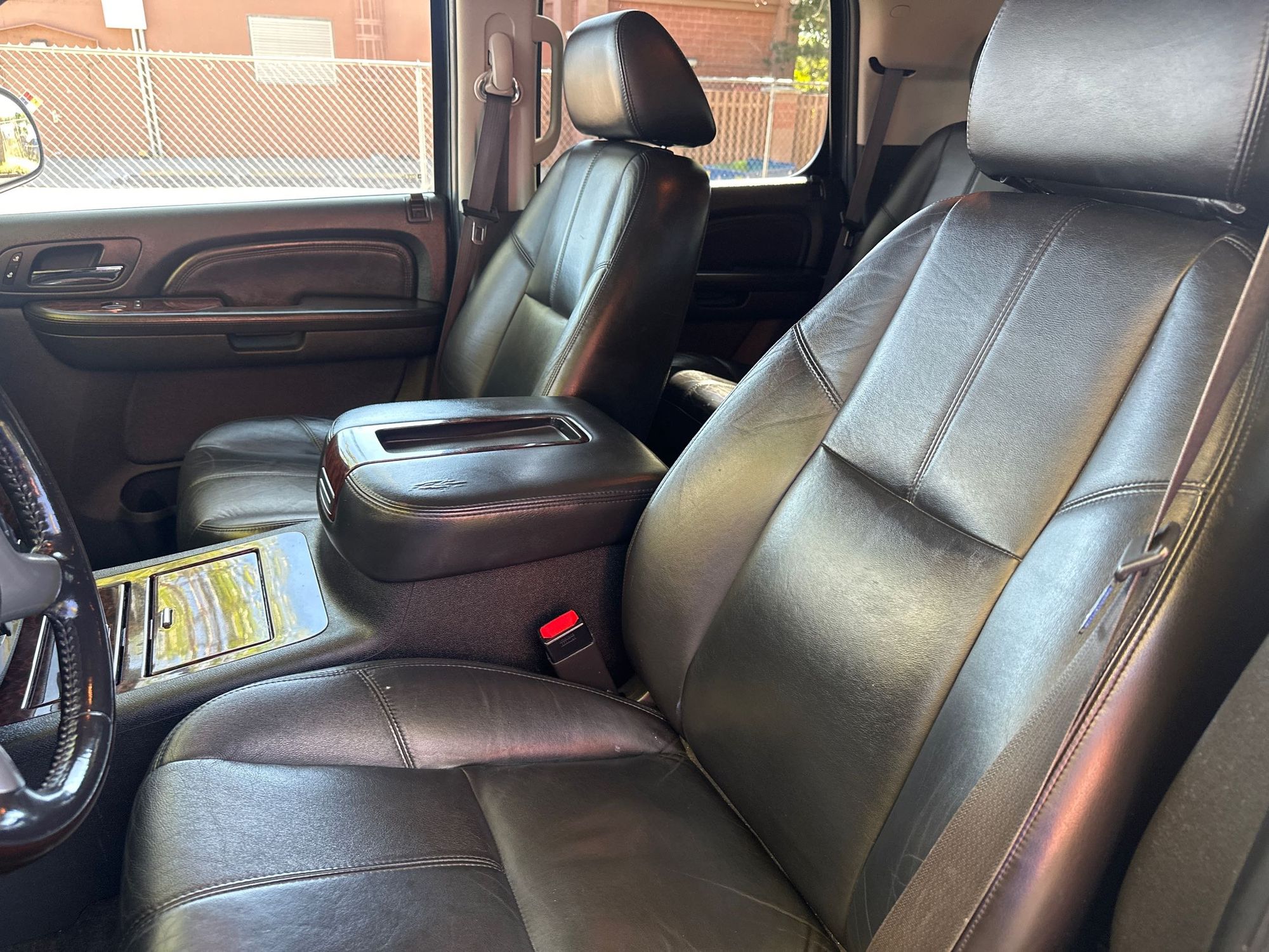 2008 Gmc Yukon Denali photo 10