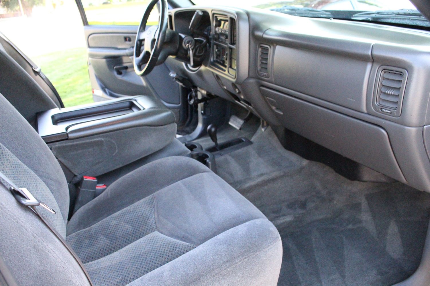 2005 Chevrolet Silverado 2500HD LS | Victory Motors of Colorado