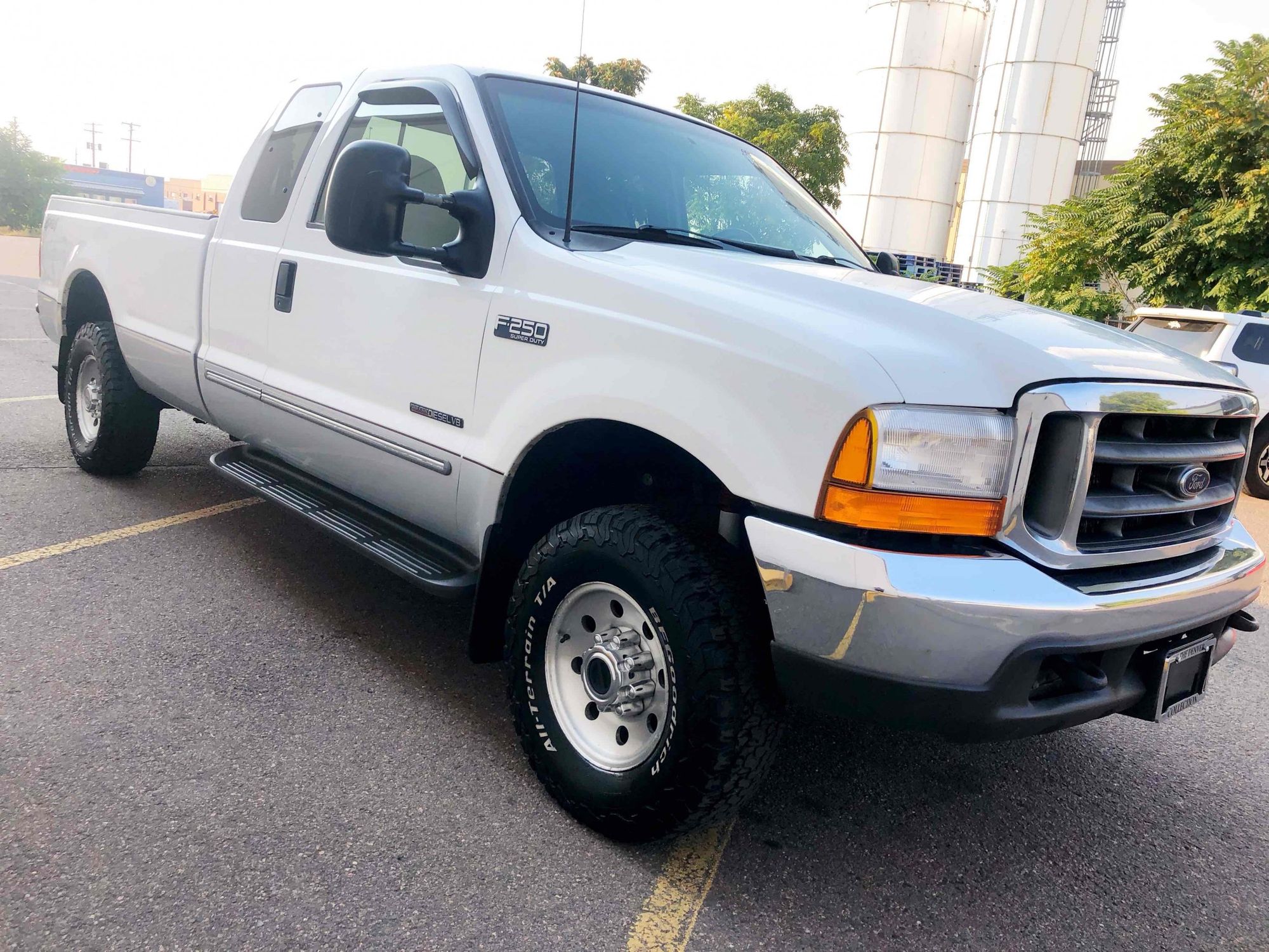 2000 Ford F-250 Super Duty XLT | The Denver Collection