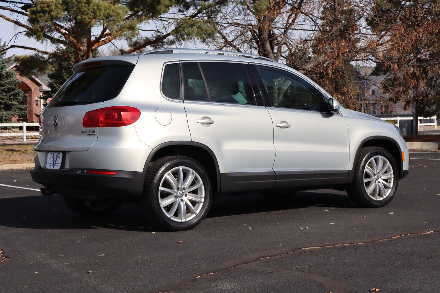 2014 Volkswagen Tiguan SE photo 4