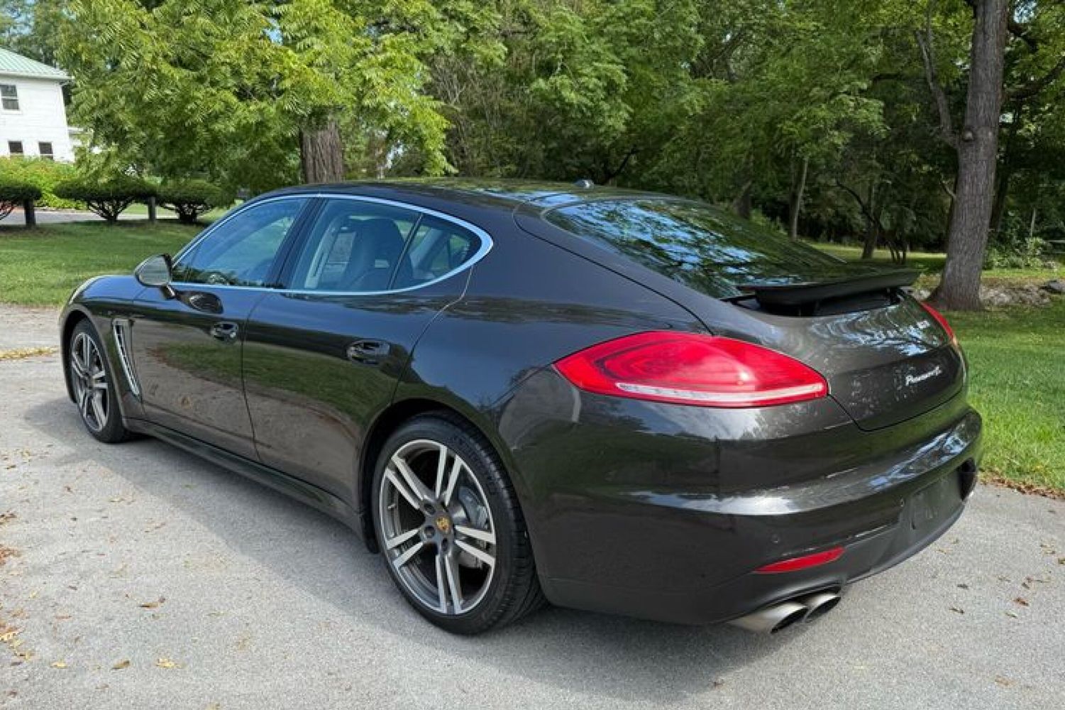 2015 Porsche Panamera 4S photo 8