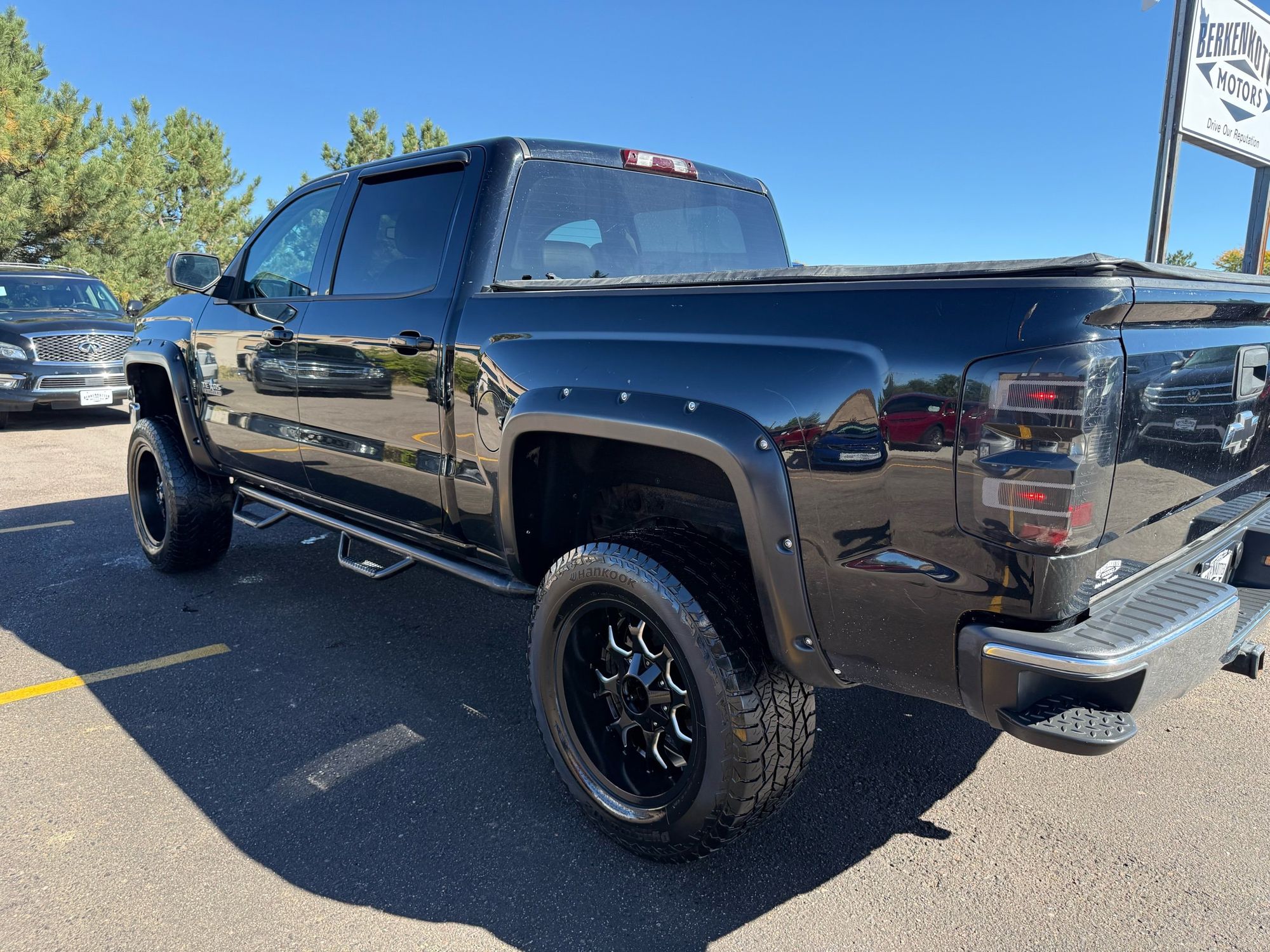 2014 Chevrolet Silverado 1500 LT photo 5
